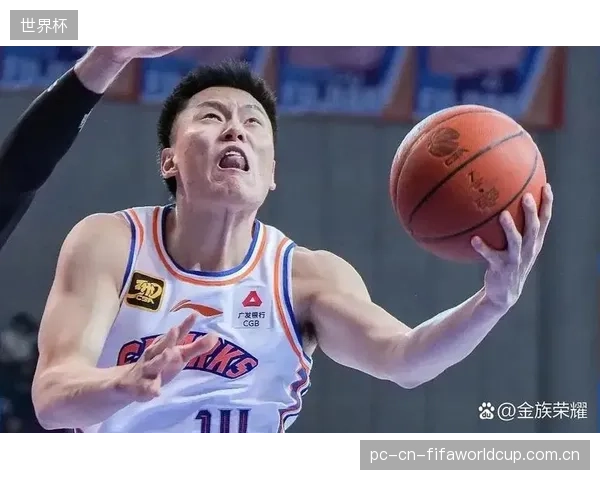 角色球员表现成X因素,李弘权二次进攻或改变比赛走势。 角色球员表现成X因素,李弘权二次进攻或改变比赛走势。