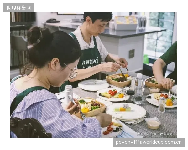 预判：独立的社区健身中心将被淘汰，取而代之的是融合了轻食、康复、社交功能的“社区体育微综合体